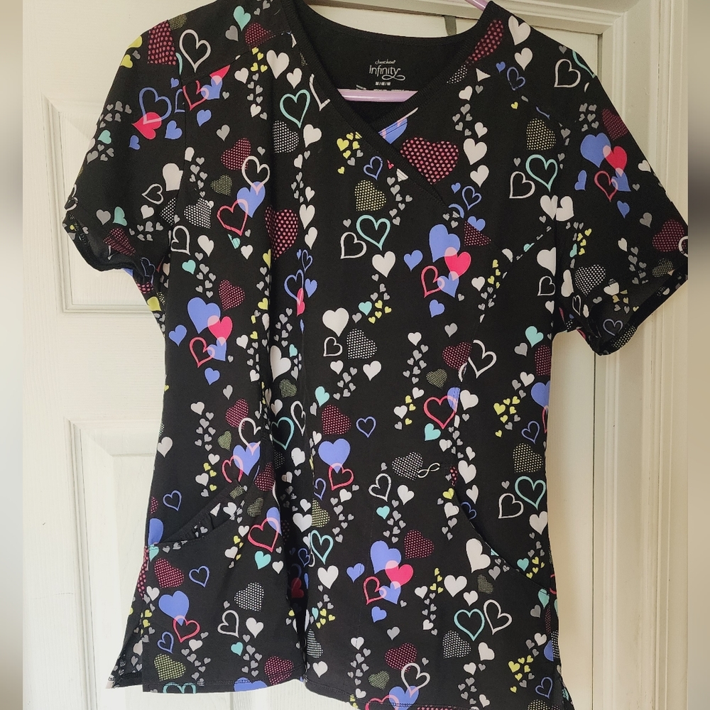 Scrub top